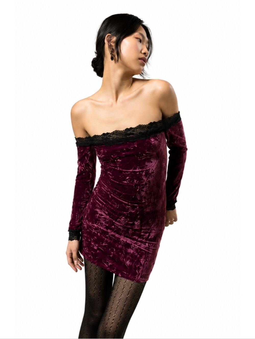 Kimchi Blue Ryder Velvet & Lace Mini Dress